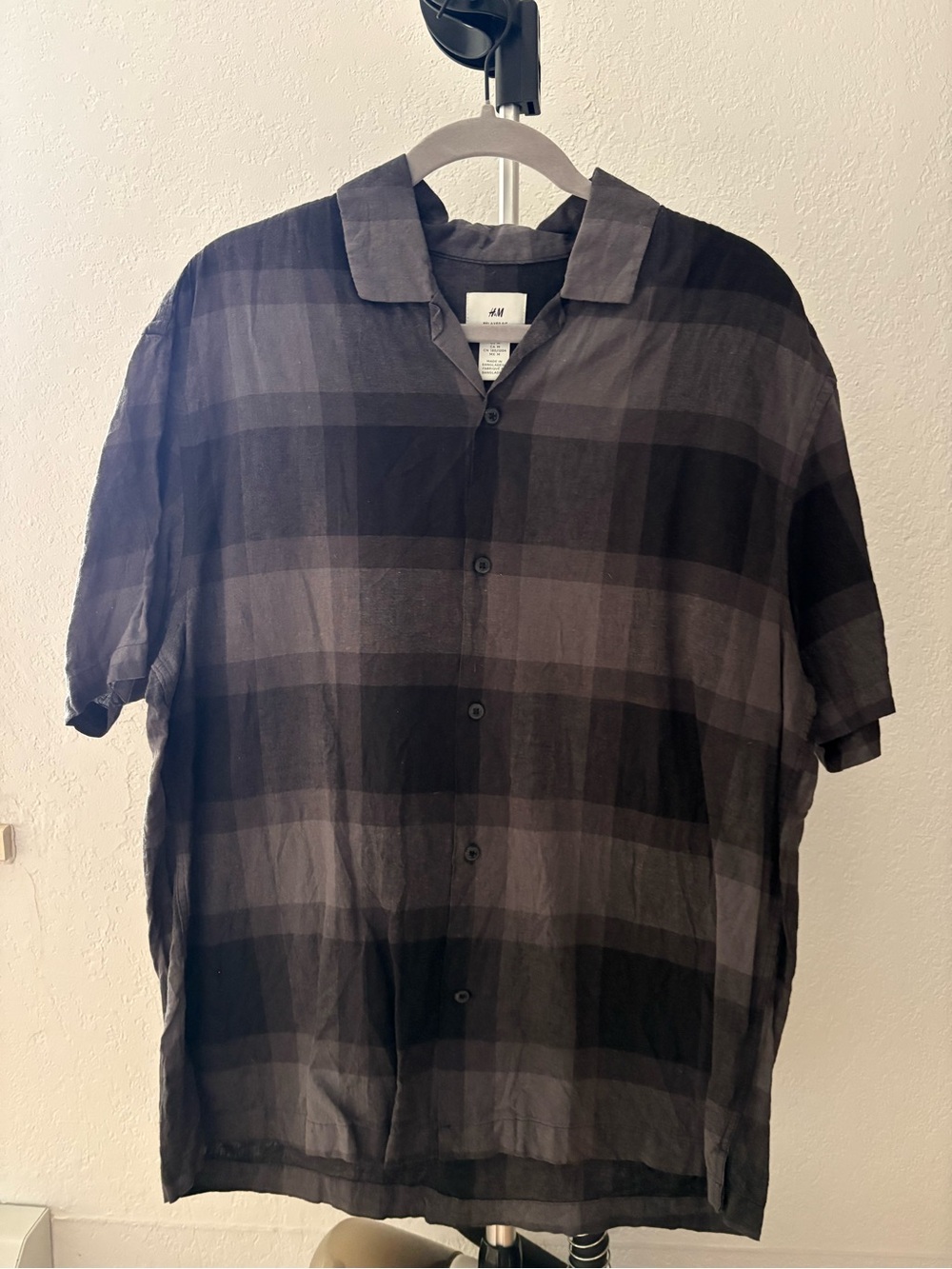 H&M Resort Linen Blend Short Sleeve Men’s Plaid Shirt